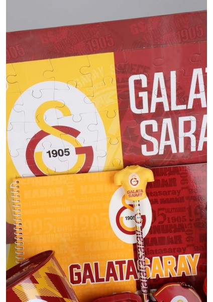 Dekomus Özel Kutulu Lisanslı Galatasaray Yazı Tahtası,oyun Hamuru ve Puzzle Hobi Eğlence Kırtasiye Seti