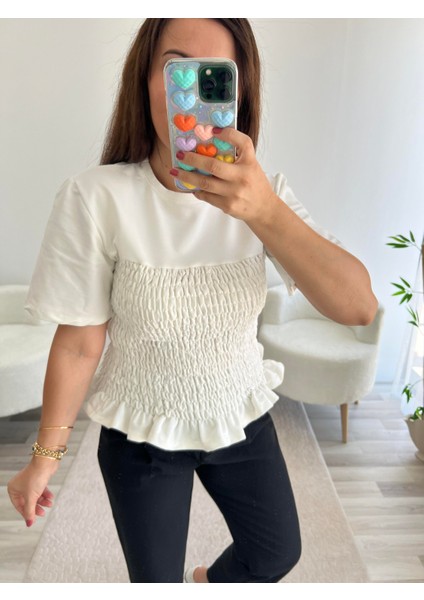Ekru Tok Doku Altı Volanlı Bluz