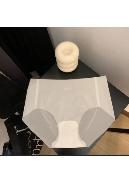Ultra Ince Dikişsiz Buz Ipek Külot Mikro Şeffaf Lazer Kesim Iz Yapmaz Külot Gri