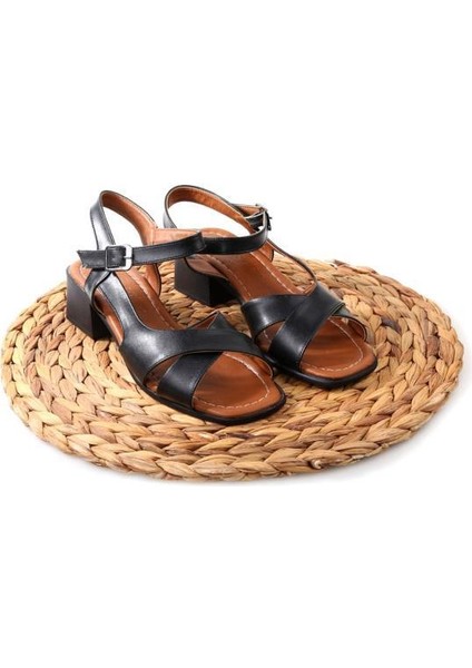 Frzn 02879 4,5 Cm Kadın Topuklu Sandalet
