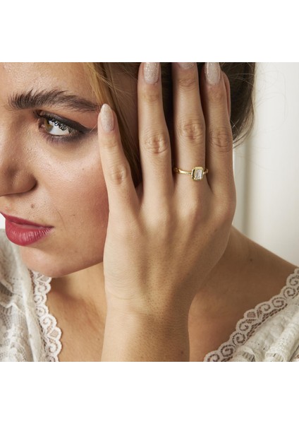 Baget Taşlı Tek Taş Yüzük indirimleri