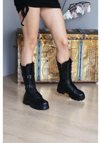 Kemer Detaylı Kalın Taban Bağcıklı Kadın Postal indirimleri