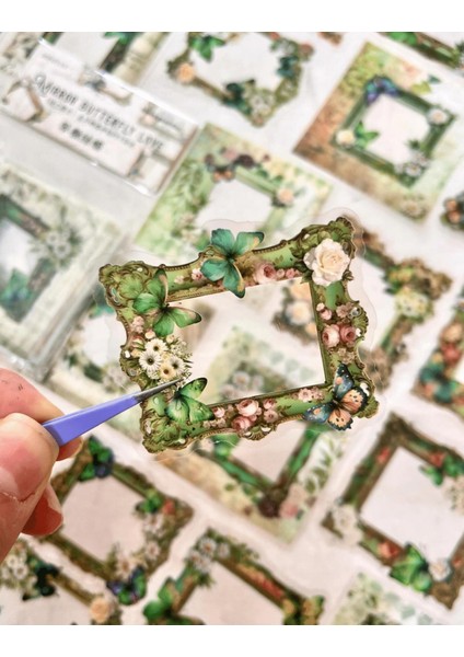 Mırror Butterfly Love Serisi Yeşil Renk Çiçek ve Kelebek Desenli Çerçeve 30 Adet Şeffaf Pet Sticker