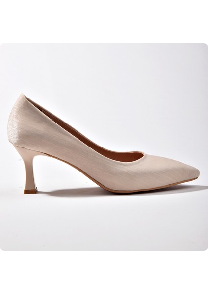 320 Kadın Klasik Kısa Topuk Stiletto