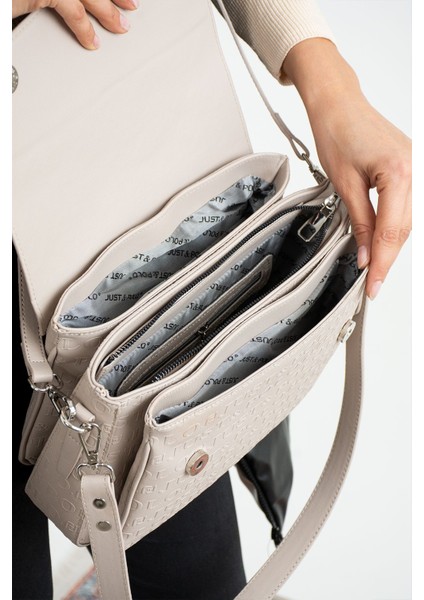 Kadın Gofraj Baskılı Büyük Boy Omuz Çantası ve Cüzdan Kombini JPM4067 indirimleri