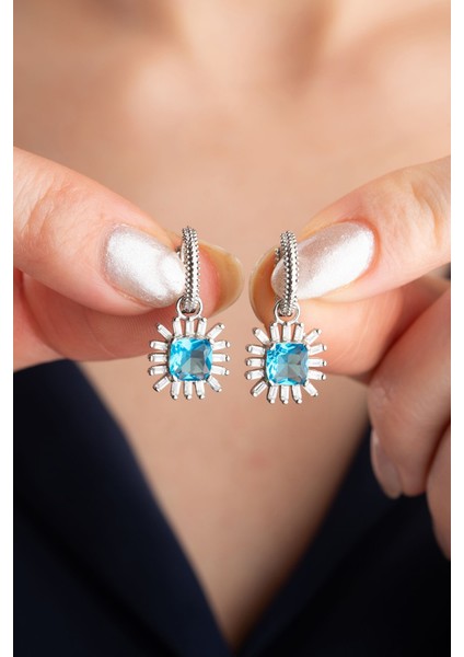 925 Ayar Gümüş Baget Taşlı Küpe