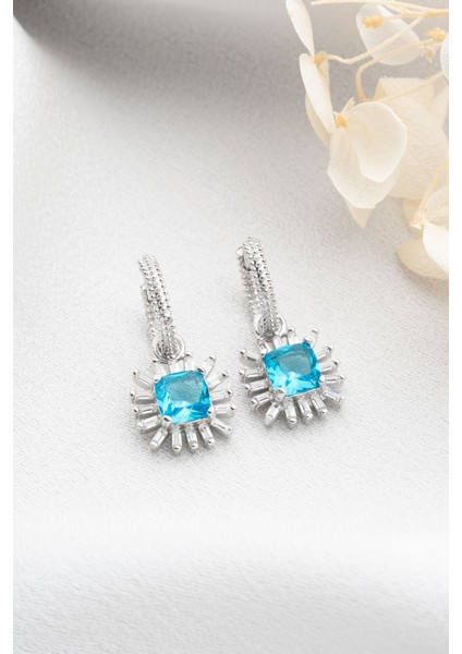 925 Ayar Gümüş Baget Taşlı Küpe fiyatları