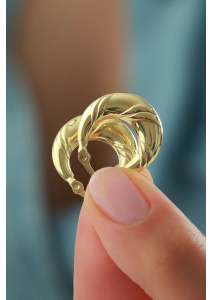 925 Ayar Gold Hilal Desenli Gümüş Küpe fiyatları