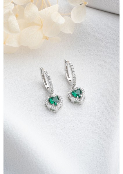 925 Ayar Gümüş Kalpli Halka Küpe fiyatları