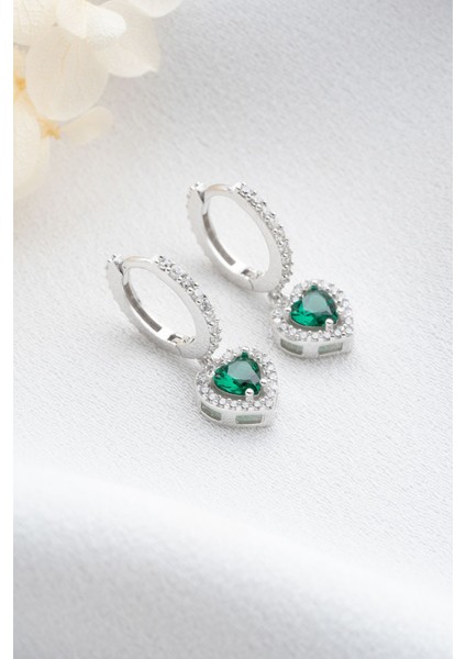 925 Ayar Gümüş Kalpli Halka Küpe fırsatları