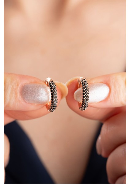 925 Ayar Gümüş Siyah Zirkon Taşlı Halka Küpe fiyatları