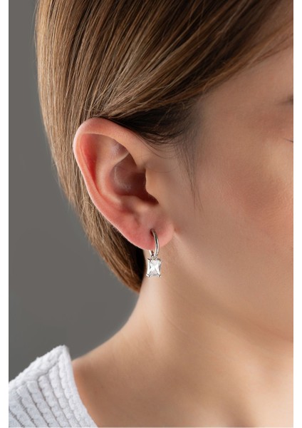 925 Ayar Gümüş Baget Taşlı Küpe modelleri