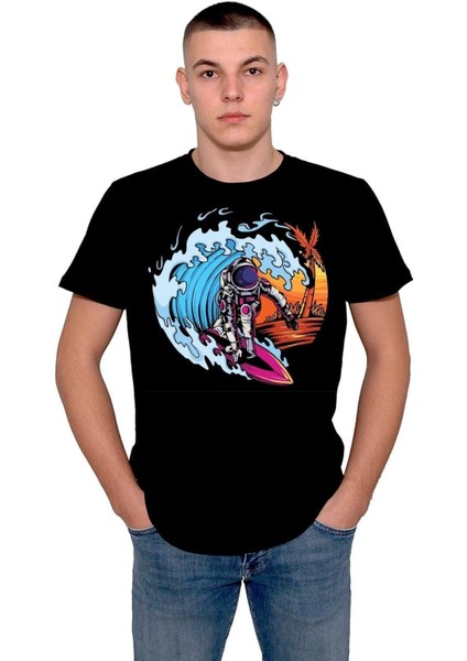 Summer Astronaut Surfing In Space Beach Waves Tişört T-Shirt