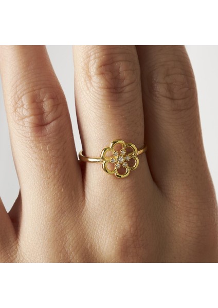 Taşlı Çiçek Model Yüzük modelleri