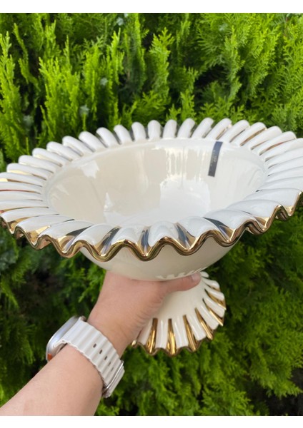 Gebo Porselen Gold Detaylı Ayaklı Servis Sunum Kasesi (28*28*20CM)