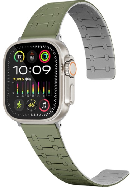 Apple Watch 7 41MM Uyumlu Zore KRD-111 Çizgili Desenli Silikon Kordon, Yeşil