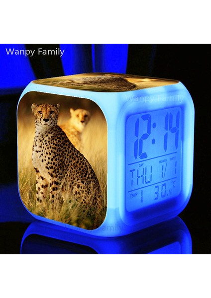 Gümüş Acinonyx Jubatus 7 Renk Değiştiren Çita LED Çalar Saat Çocuk Odası Çok Fonksiyonlu Uyanma Zamanlayıcısı Taşınabilir Masa Saati (Yurt Dışından) fırsatları