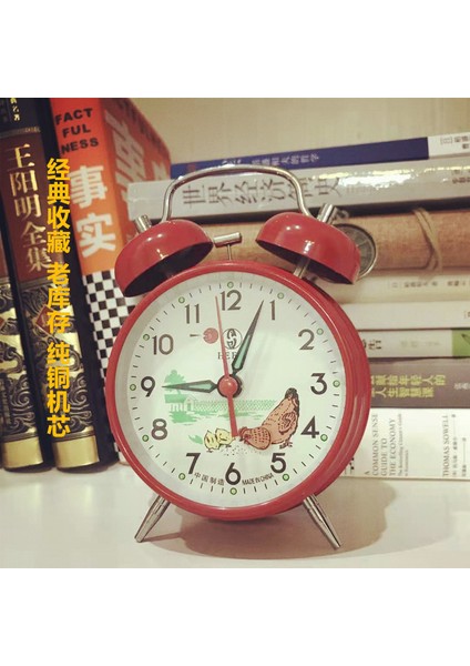 Mavi Mekanik Çalar Saat Vintage Tavuk Gagalama Pirinç Loud Çocuk Clockwork Masa Saati Aydınlık Metal Masa Dekorasyon Hediye (Yurt Dışından)