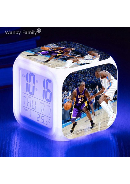 Açık Gri Basketbol Yıldızı Poster Çalar Saat 7 Renk Değiştiren LED Dokunmatik Algılama Uyanma Zamanlayıcısı Taşınabilir Masa Saati Basketbol Hayranları Için Hediye (Yurt Dışından) indirimleri