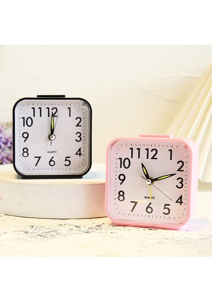 Mavi Mini Kare Basit Çalar Saat Sessiz Kuvars Pil Yatak Odası Masaüstü Gece Lambası Dijital Alarmlı Saat Saat Ev Dekorasyon (Yurt Dışından) fiyatları