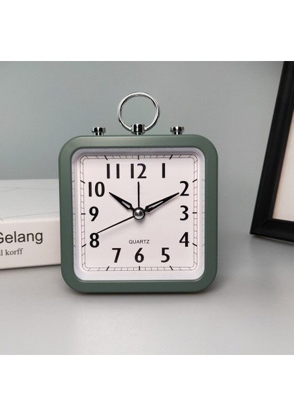 Yeşil 10 cm Mini Analog Çalar Saat Tik Tak Etmiyor, Yumuşak Uyandırma, Pille Çalışıyor, Taşınabilir Çalar Saat, Kurulumu Kolay, Yatak Odası Seyahati Için (Yurt Dışından)