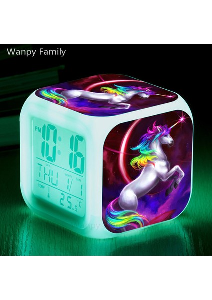 Altın 7 Renk Değişen Karikatür Unicorn Çalar Saat Çocuk Bebek Odası Dokunmatik Algılama LED Masa Saatleri Çocuk Doğum Günü Hediyeleri Için (Yurt Dışından) modelleri