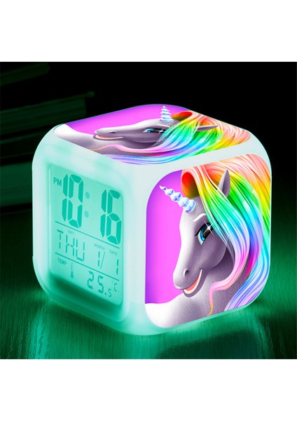 D 7 Renk Çocuklar Unicorn Lamba Çalar Saat LED Dijital Saat Uyandırma Lambası Parlayan Yenilik Işık Yatak Odası Masa Saati Dekor Bebek Hediye (Yurt Dışından) fırsatları
