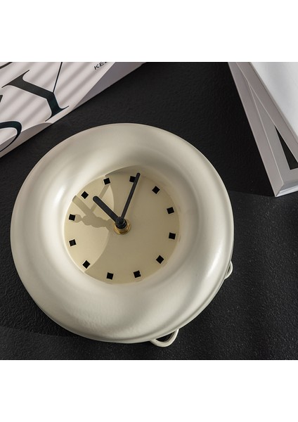 Beyaz Iskandinav Ins Stili Masaüstü Saat Dekorasyon Süsleri, Basit Modern Yatak Odası Başucu Sessiz Saat Dijital Saat Masasaat (Yurt Dışından) indirimleri