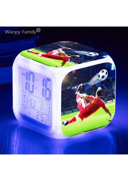 Açık Sarı Futbol 7 Renk Parlayan LED Çalar Saat Erkek Kız Hediyeler Öğrenci Odası Uyandırma Zamanlayıcısı Futbol Posteri Taşınabilir Masa Saati (Yurt Dışından) indirimleri
