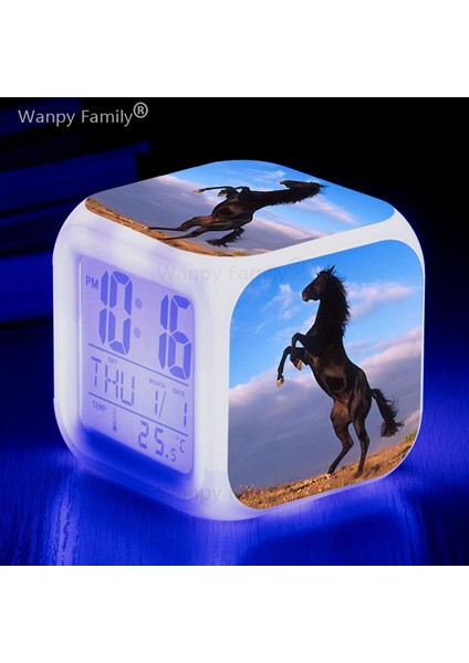 Altın Hayvan Atlar Çalar Saat 7 Renk Parlayan LED Çok Fonksiyonlu Dijital Masa Saati Çocuk Odası Uyandırma Zamanlayıcı Çalar Saat (Yurt Dışından)