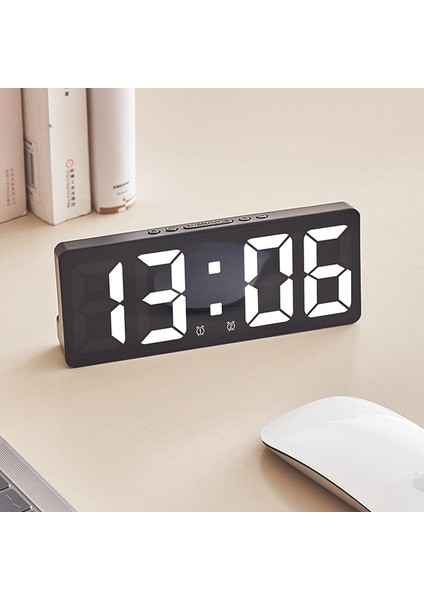 Yeşil Dijital Çalar Saat, 2 Alarmlı LED Büyük Sayı Saati, Ses Kontrolü Pil Yedekleme / USB Gücü, Otomatik Parlaklık Saatleri (Yurt Dışından) indirimleri