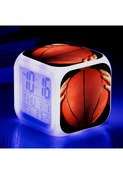 Altın Basketbol Yıldız Posteri Çalar Saat 7 Renk Değiştirme Küp Dokunmatik Algılama Uyandırma Zamanlayıcı Ev Dekor Küçük Gece Lambası Masa Alarmı (Yurt Dışından)