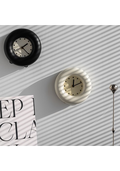 Beyaz Iskandinav Ins Stili Masaüstü Saat Dekorasyon Süsleri, Basit Modern Yatak Odası Başucu Sessiz Saat Dijital Saat Masasaat (Yurt Dışından) fırsatları