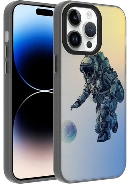 Apple iPhone 14 Pro Max Uyumlu Kılıf Desenli Zore Dragon Sert Kapak, Astronot