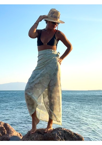 Beach Talk Sarong