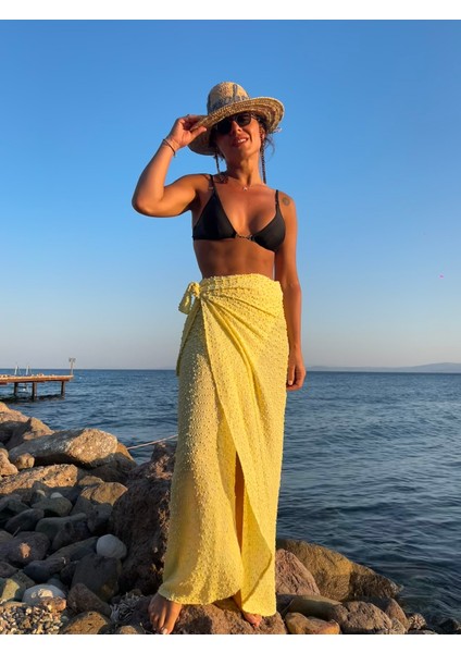 Beach Talk Sarong