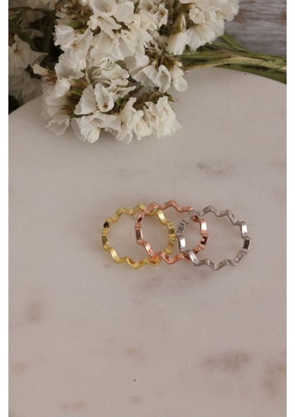 925 Ayar Rose Gümüş Zikzak Yüzük fırsatları