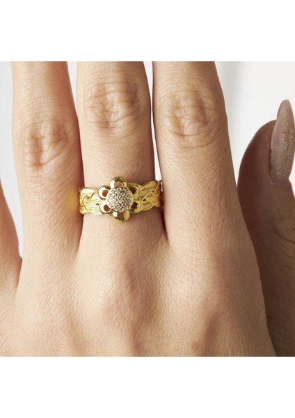 Çiçek Detaylı Örgülü Yüzük modelleri