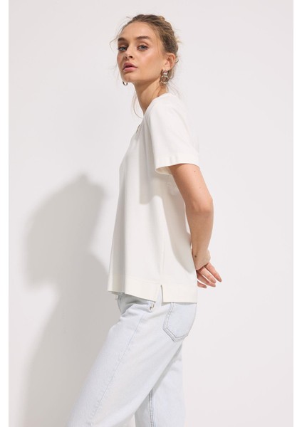 V Yaka Premium Dökümlü T-Shirt