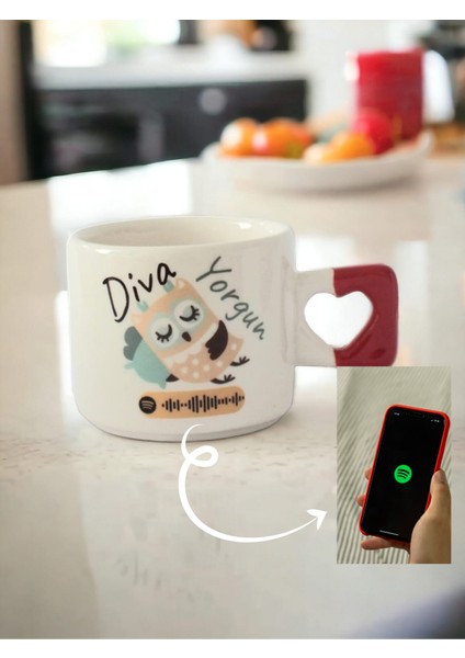 İki Seramik Kişiselleştirilebilir Diva Yorgun Spotify Kodlu Kırmızı Kalp Kupa Bardak / Mug - Çay & Kahve Fincanı