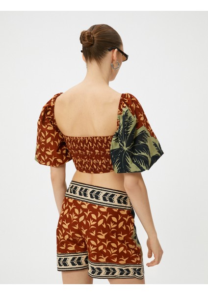 Crop Bluz Kare Yaka Tropikal Baskılı fırsatları