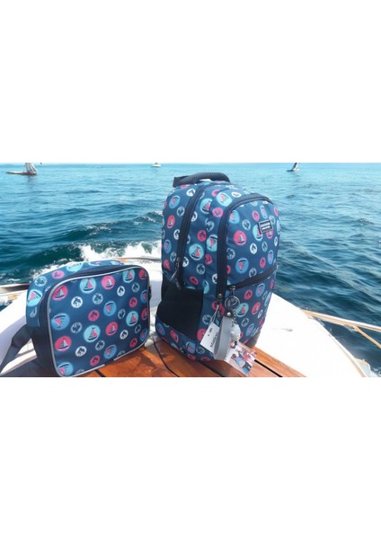 Yelken Deniz Desenli Ilkokul Çantası ve Beslenme Çantası (Maskot Anahtarlık Hediyelidir)