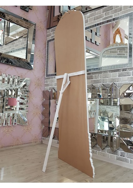Matmazel White Gold Model Beyaz Altın Renk Dekoratif Ayaklı Boy Aynası