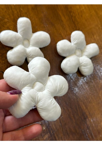 3 Adet Şişme Beyaz Çiçek Dikiş Giyim Çanta Aksesuarı 9x9 cm fiyatları