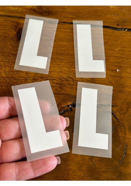 7x2 cm 4 Adet Ütü Ile Yapışan Transfer Baskı L Harfi Arma modelleri