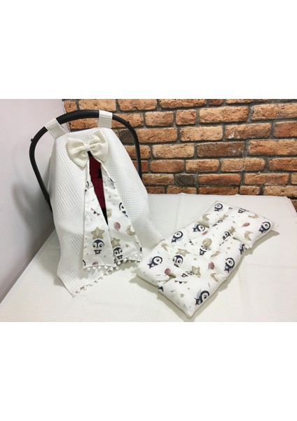 Krem Pikeli ve Poplin Kumaş, Ponponlu Puset Örtüsü ve Puset Minderi 2'li Set fiyatları