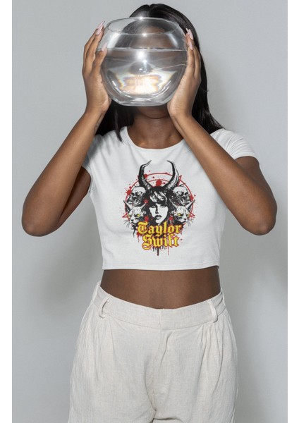 Horror Taylor Swift Yazılı Crop Top, Taylor S. Baskılı Crop Bluz