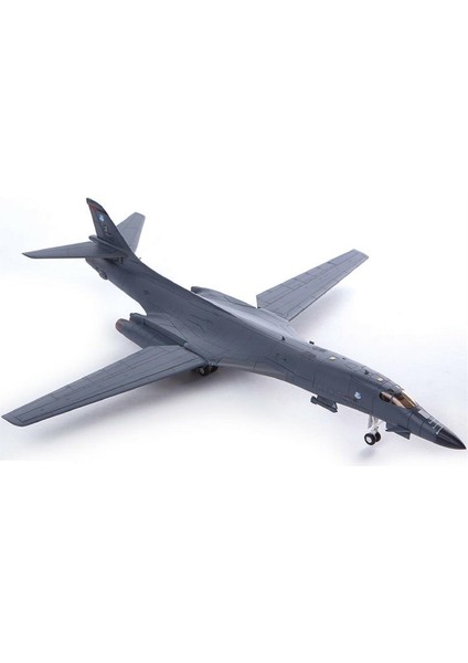 12620 1/144 Ölçek, Abd Hava Kuvvetleri B-1b Lancer Savaş Uçağı Demonte, Plastik Maketi modelleri