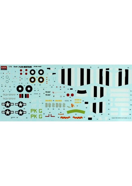 12464 1/72 Ölçek, P-51B Mustang Savaş Uçağı, Plastik Model Kiti