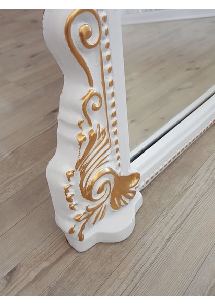 Matmazel White Gold Model Beyaz Altın Renk Dekoratif Ayaklı Boy Aynası